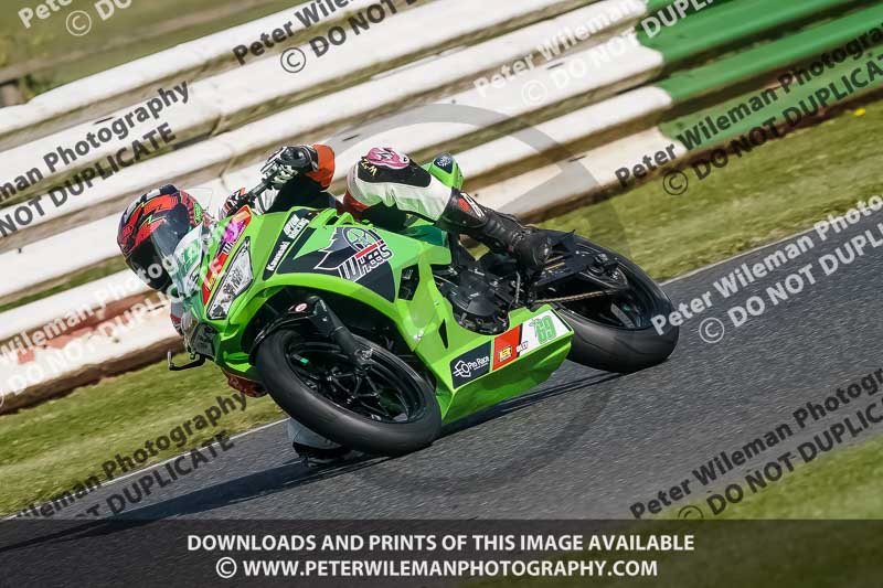 enduro digital images;event digital images;eventdigitalimages;mallory park;mallory park photographs;mallory park trackday;mallory park trackday photographs;no limits trackdays;peter wileman photography;racing digital images;trackday digital images;trackday photos